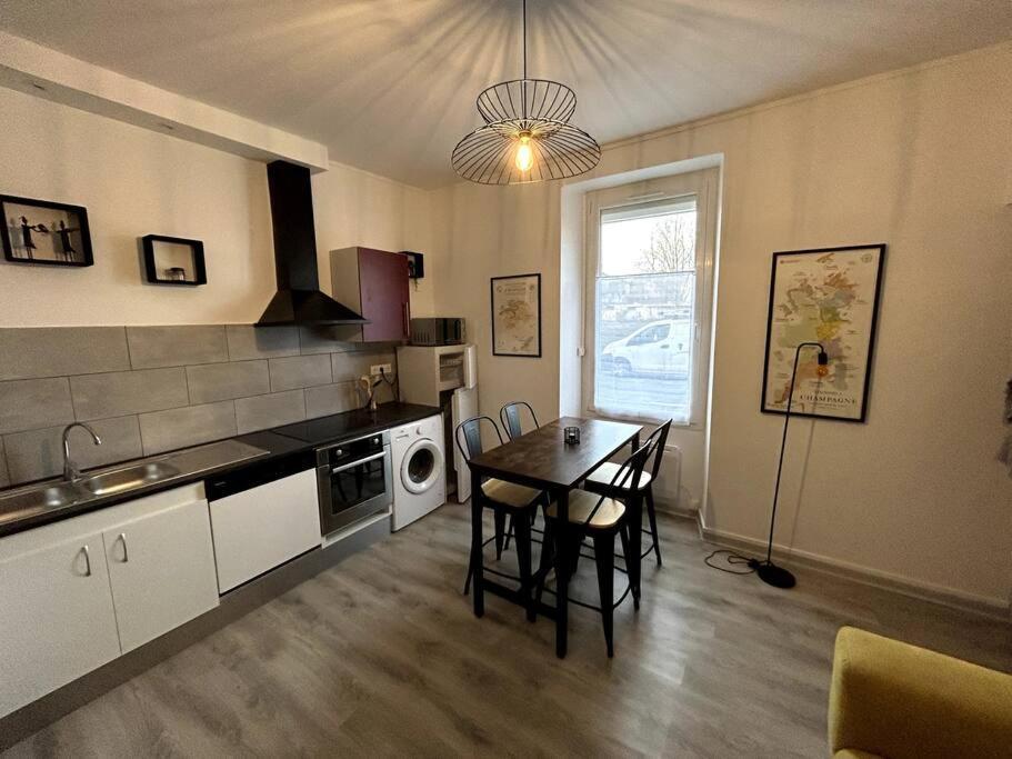 Appartement Bienvenue Au Quai 27 à Épernay Extérieur photo