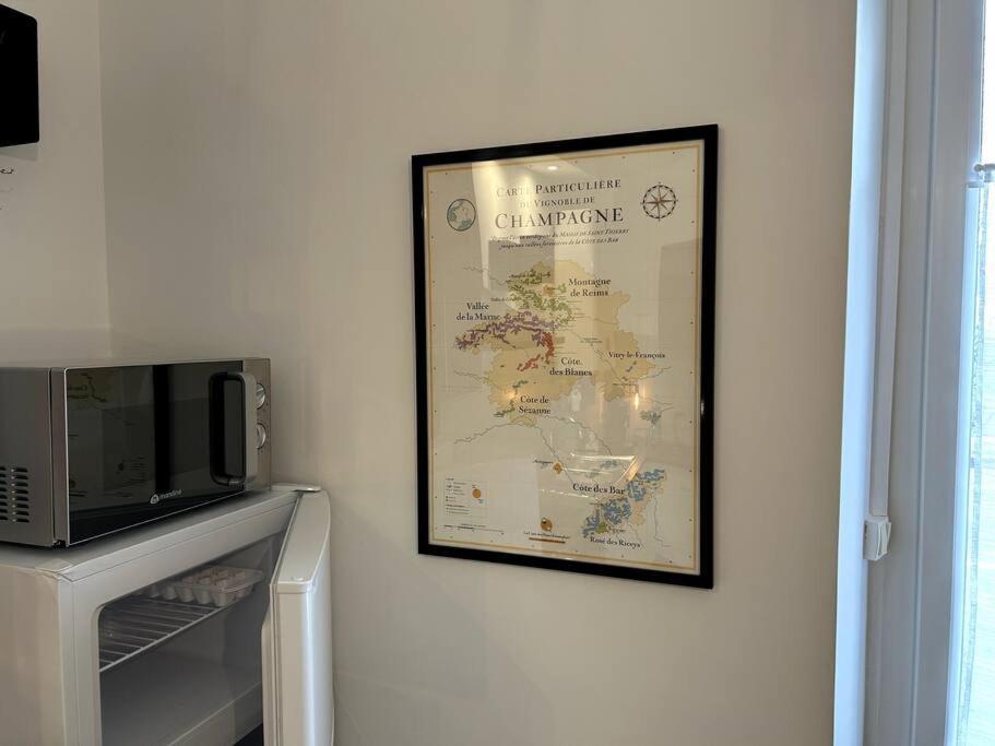 Appartement Bienvenue Au Quai 27 à Épernay Extérieur photo